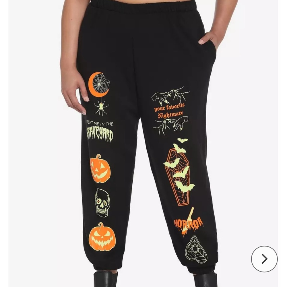 Scream Queen Glow-In-The-Dark Icons Girls Sweatpants Plus Size